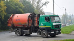 Мусоровоз КО-449 "Бочка" на шасси МАЗ-5340B5 (А 691 РХ 122). / Garbage truck MAZ-5340.