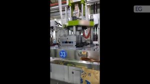 Вертикальный термопластавтомат с поворотным столом TC-1200-2R