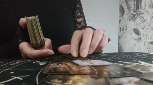 Есть ли будущее у вашей пары? Точка или пауза? Расклад Таро