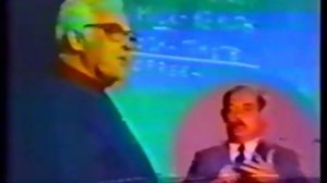 Отец Джозеф Мартин об АА. С мелом у доски