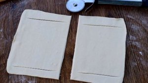 Лодочки из слоеного теста