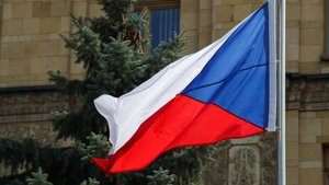 "Известия": с ноября проверять возраст покупателей в магазинах будут по биометрии
