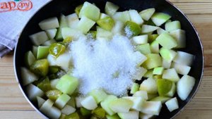 Лодочки из кабачков с дыней