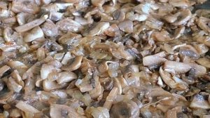 Мясные рулетики с начинкой