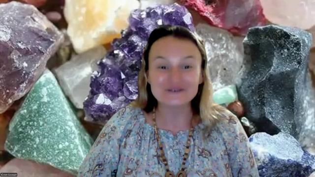 Сказка в пижаме. Хозяйка Медной горы. Читает Юлия Бзовая. 15.09. смотреть онлайн