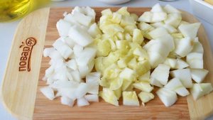 Лодочки из кабачков с яблоками