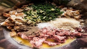 Мясные фрикадельки с подливкой