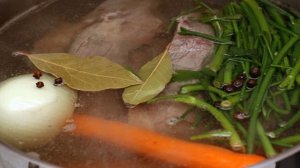 Мясной суп с вермишелью