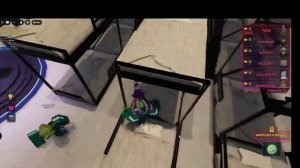 поиграл в многие игры и потратил 700 робуксов