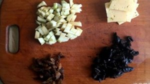 Мясные кармашки с черносливом