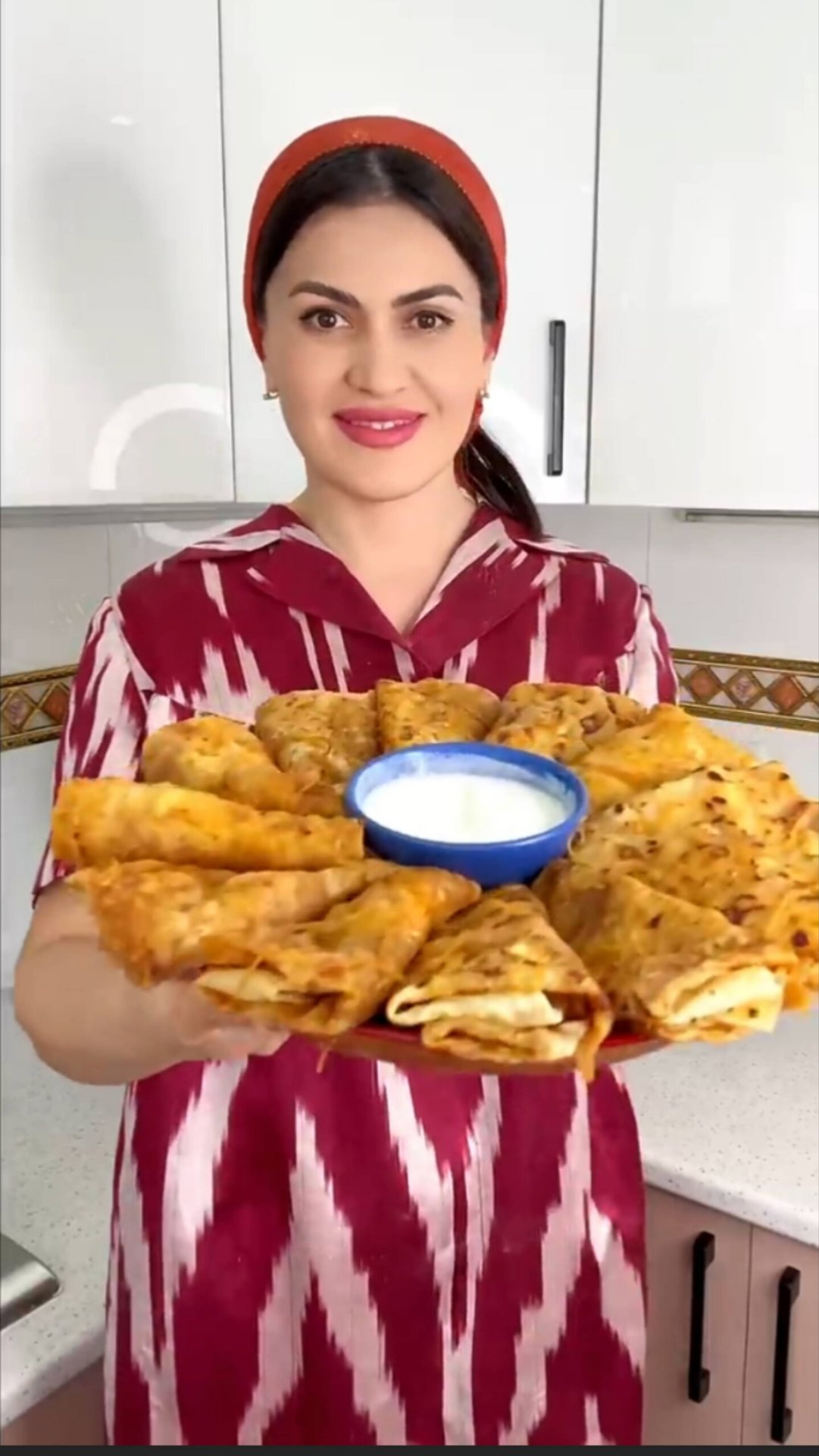 Национальное блюдо “Юпка” из тонких пластов теста с вкуснейшей начинкой смотреть онлайн