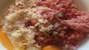 Мясные кексы с брокколи