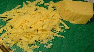 Кальмары с сыром и яйцом