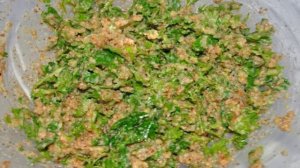 Мясной рулет, запеченный в духовке