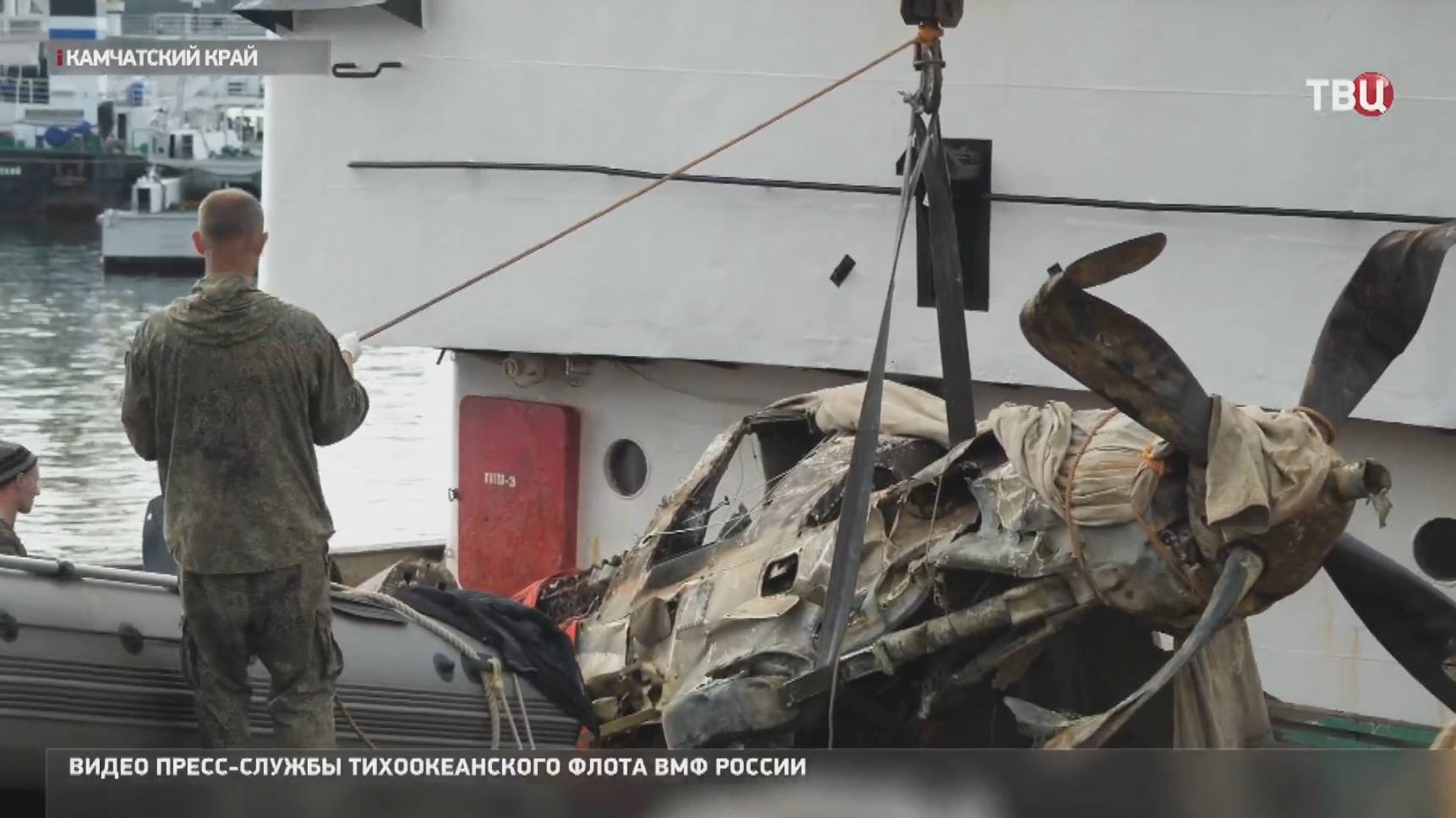 В Москву доставили американский истребитель времен Второй мировой / События на ТВЦ