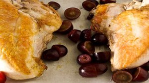 Курица под сливочным соусом