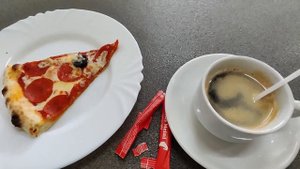 Пиццерия кафе "Ягодка" Лазаревское Сочи пляж 08.09.25 цены