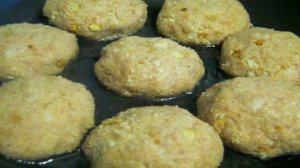 Котлеты в соусе из плавленого сыра