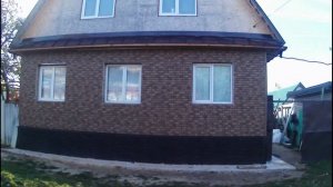 У дома становится обалденный вид , продолжаем