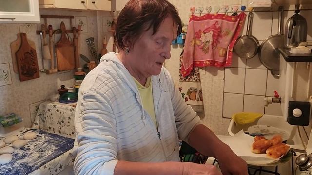 ВОЛЖСКИЕ дали ГОРЯЧИЕ пирожки