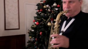 Кавер дуэт Paradise. Ведущая, певица Оксана Войс