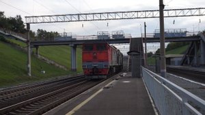 Тепловоз 2ТЭ10М-2094 резервом.