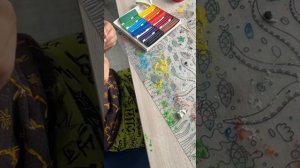 Лепка монстра Тревора Хендерсона