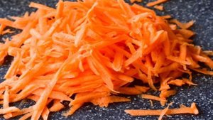 Квашеная капуста с огурцами