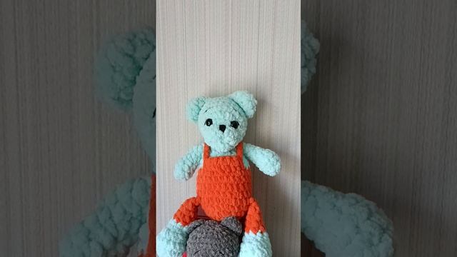 Обзор вязаных Медвежат)))