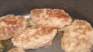 Котлеты в мультиварке с подливкой