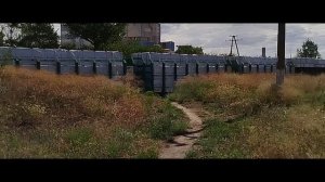 2ТЭ25Км - 0135 с грузовым поездом.