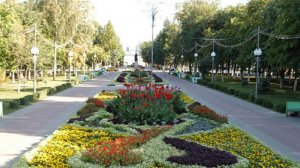 В продаже 3-х комнатная квартира в центре города. Тел. 8 909 203 11 38. Ульяна