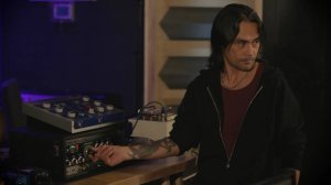 02. Drums and Bass - Parallel and Direct Compression, EQ, Chain Orders, Summing to Mono