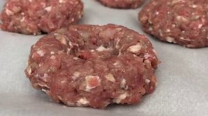 Мясные корзиночки с грибами под горячим сыром