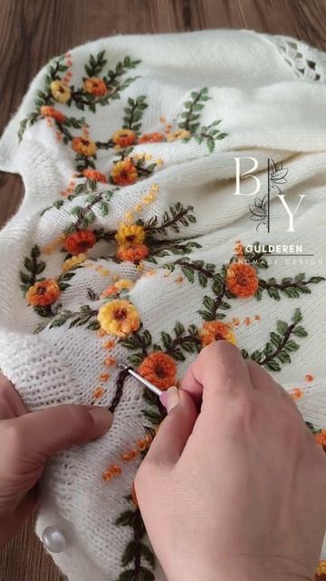 Украшаем вязание вышивкой 🌸🌿🌱 смотреть онлайн