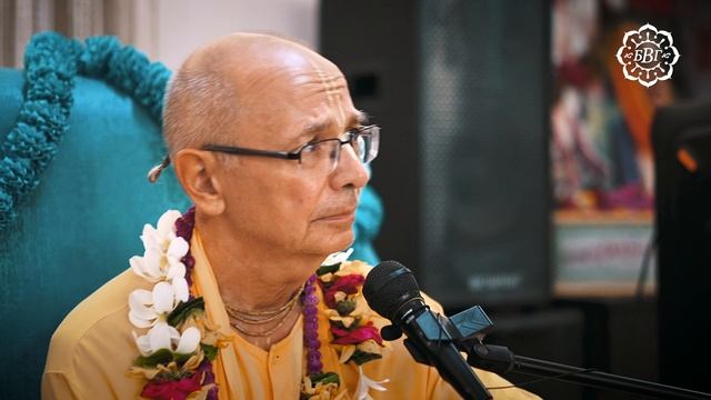 2024.08.28 - Киртан перед лекцией (Вриндаван) смотреть онлайн