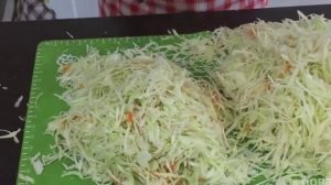 Квашеная капуста (хрустящая и сочная)