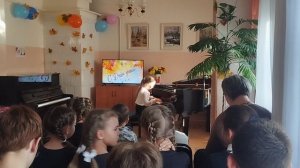 "Вальс" Н.Ракова ,исполняет моя дочка!