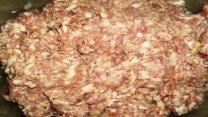 Мясные котлеты с капустой
