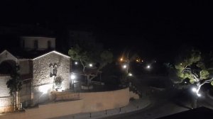 Заселились ночью в отель!Афины.