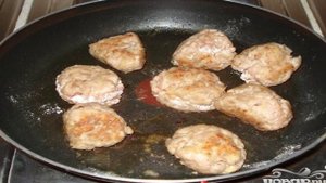 Мясные шарики в кисло-сладком соусе