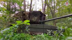 💥 В День Сухопутных войск экипажи танков продолжают уничтожать замаскированные взводные опорные ...