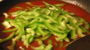 Курица по-китайски с ананасами