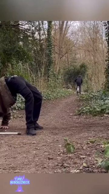 Пранк, который эффективнее любого слабительного. Ну нахер. 🫣 смотреть онлайн