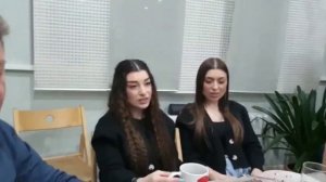 На христианской домашке Песня - Город золотой