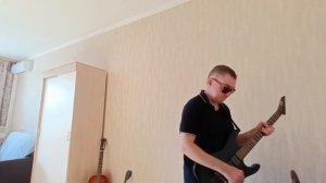 ЦЕНТР ГОРОДА ПОД ПОЛЯЩИМ ИЮНЬСКИМ СОЛНЦЕМ.
#гитара #гитарист #топкатегории