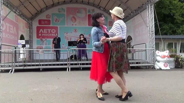 Старая песня - группа Воплощение Мечты смотреть онлайн