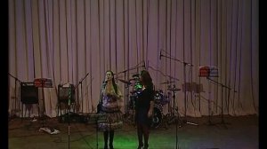 "Две сестры  " муз. А.Серебрякова сл. Е.Радуги