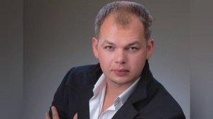 Алексей БРЯНЦЕВ "КАК ЖАЛЬ..."