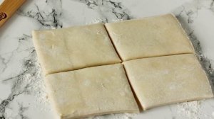 Лодочки из слоеного теста с картофелем и мясом